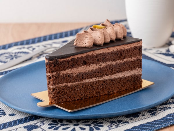 DelphiCafe_ChocolateCakeSubham